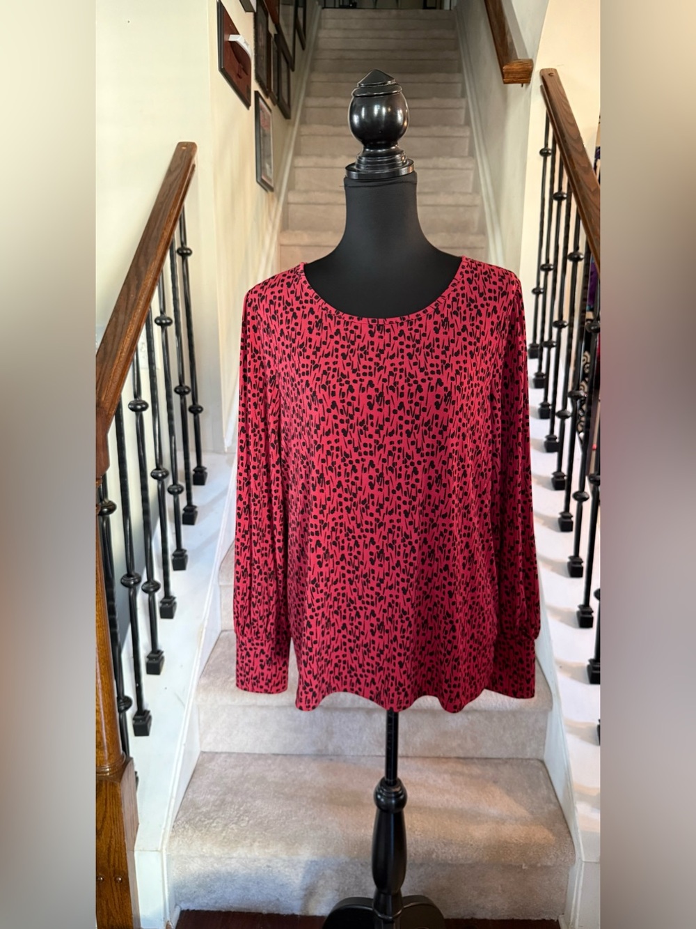 Tahari Burgundy and Black Abstract Print Long Sleeve Top